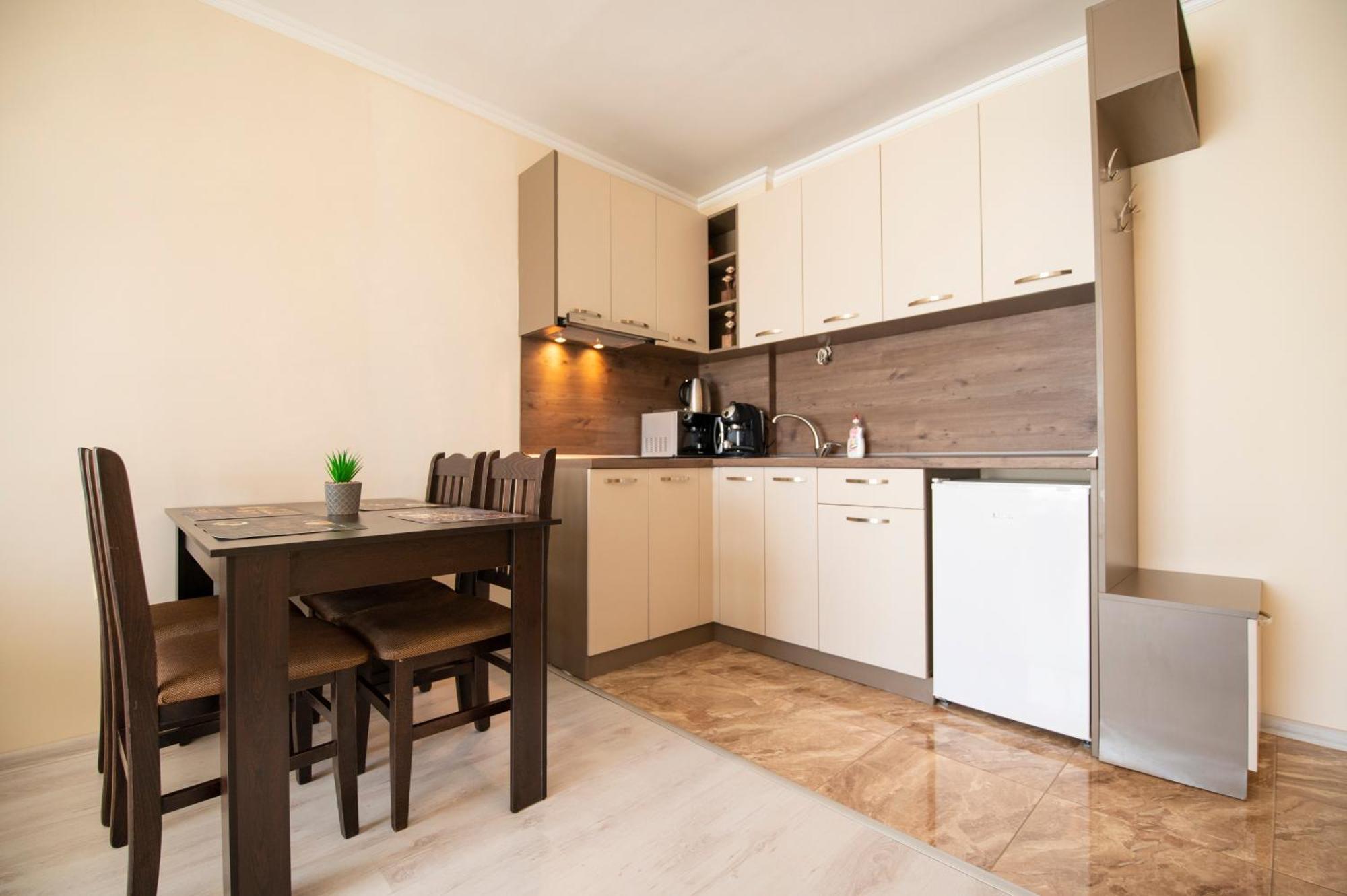 Sveti Vlas Apartments Exterior photo